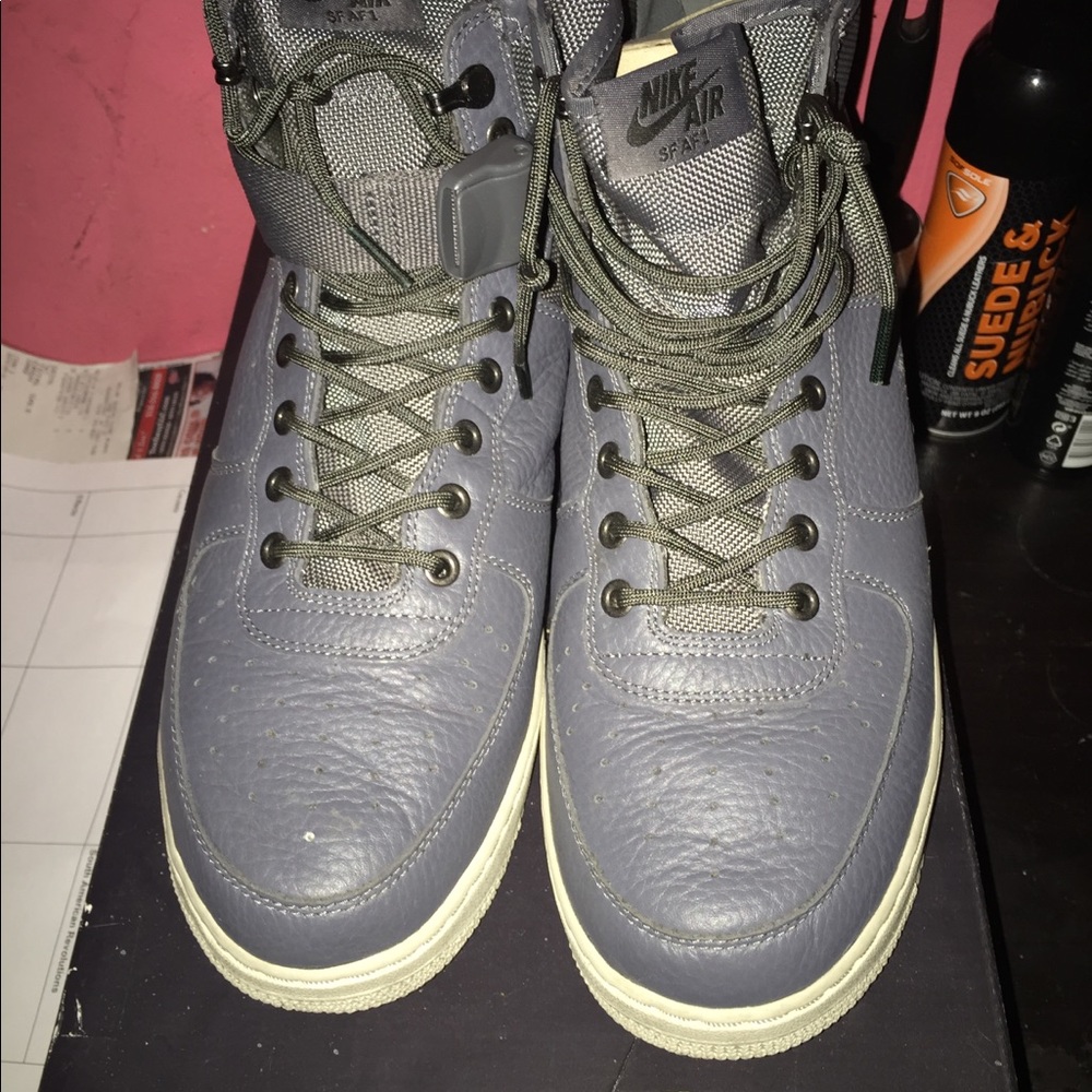 SF AF1 MiD